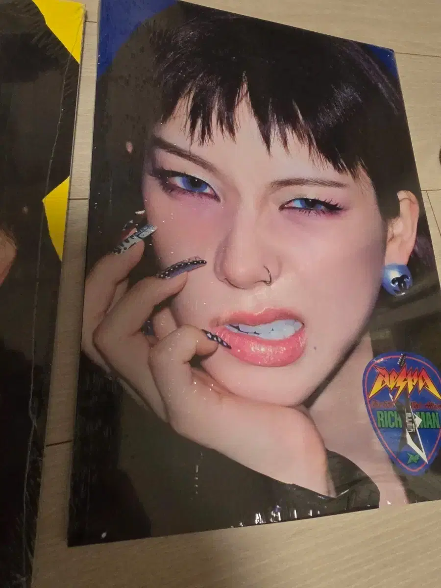 thumbnail-0